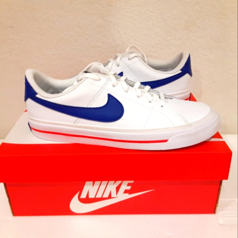 Nike